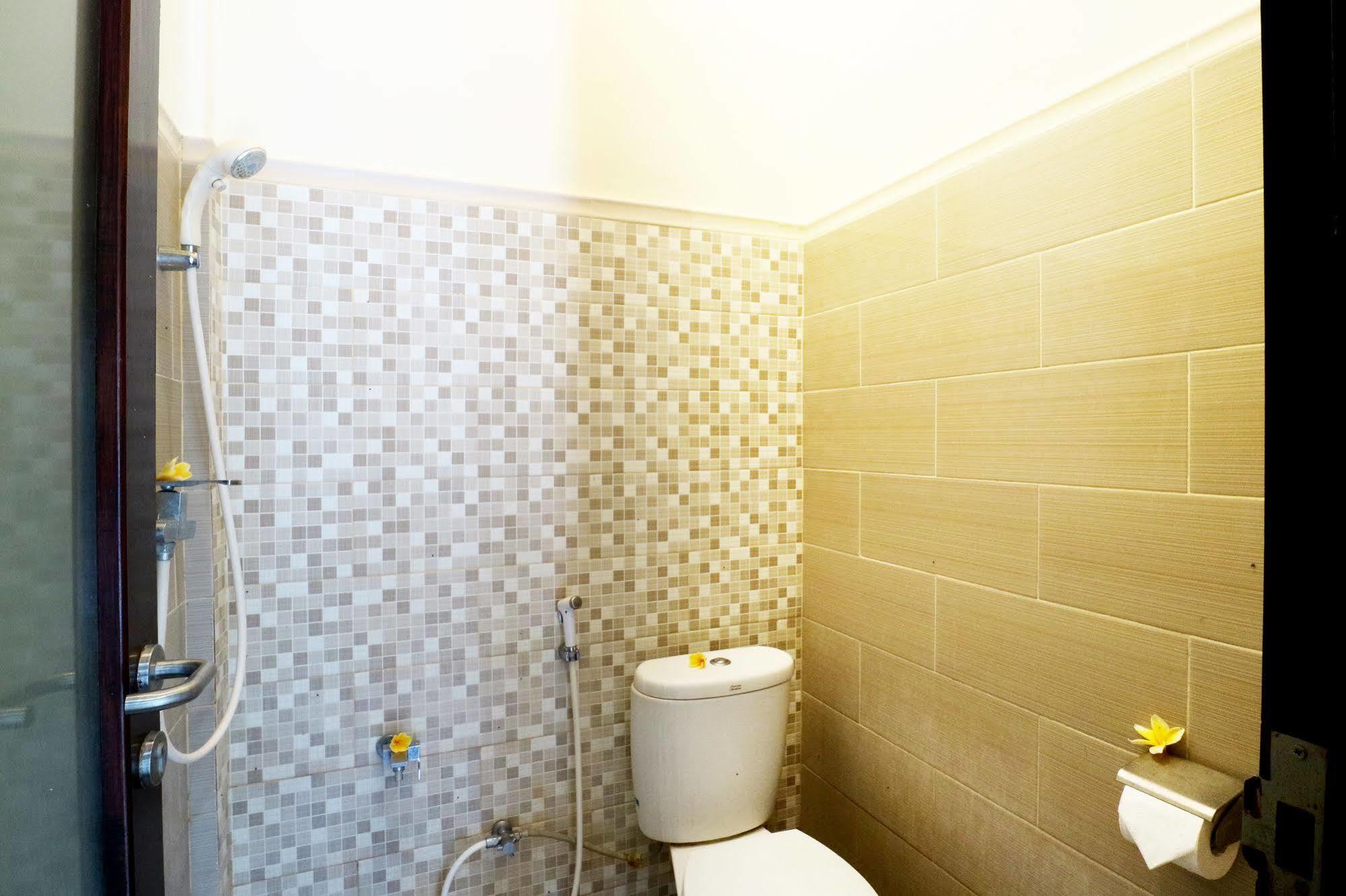 Oyo 91925 Ijo Eco Lodge Hotel Mengwi Ngoại thất bức ảnh